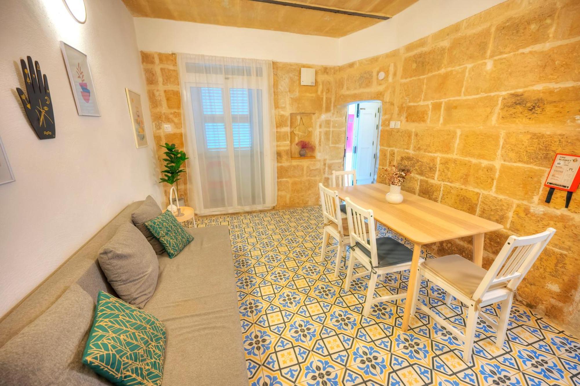 Charming 2Bedroom Townhouse Valletta Center Kbut1-1 Exterior foto